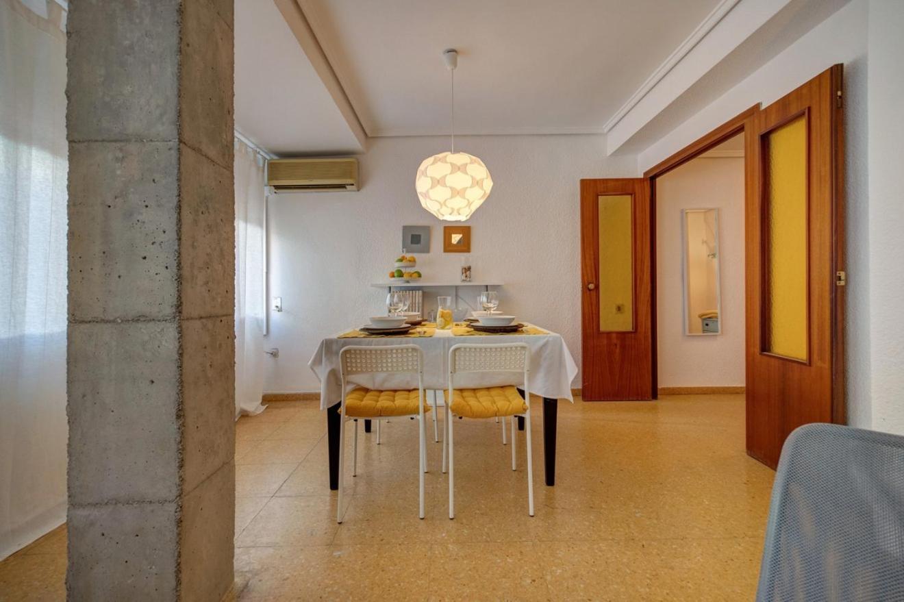 Beds & Breaks Desplat Apartment บาเลนเซีย ภายนอก รูปภาพ
